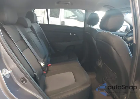 2014 Kia Sportage Lx z USA, uszkodzony, nr VIN KNDPBCAC8E7564772